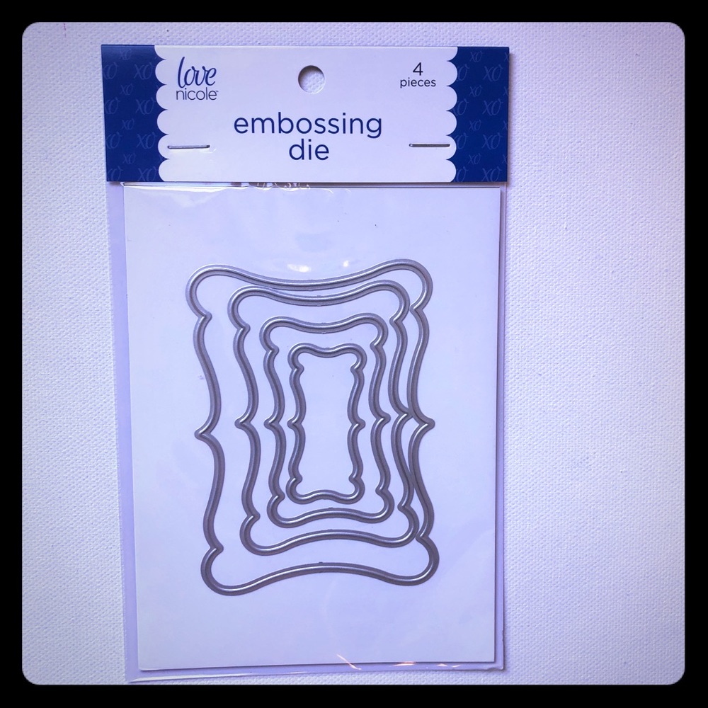 *5/$20* New Border Outline Embossing Die